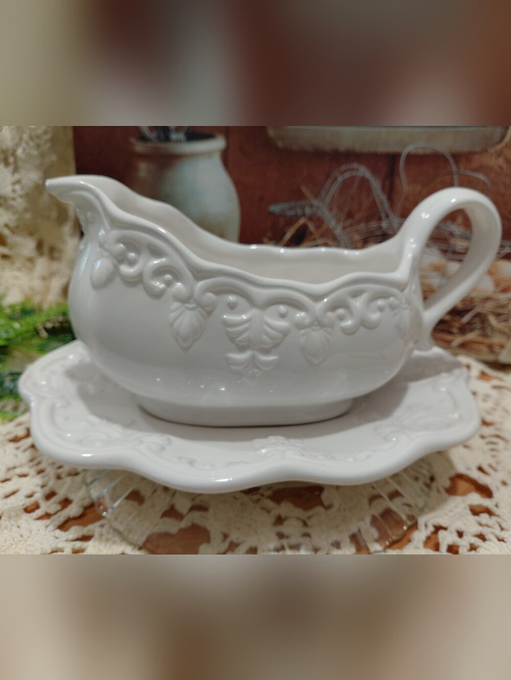 Elegant White Embossed Ceramic Gravy Boat with Matching Tray